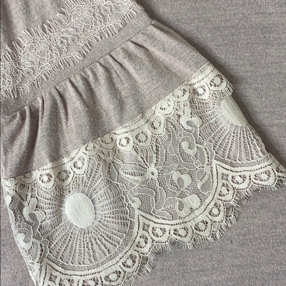 Blouse - Picture 3 of 4